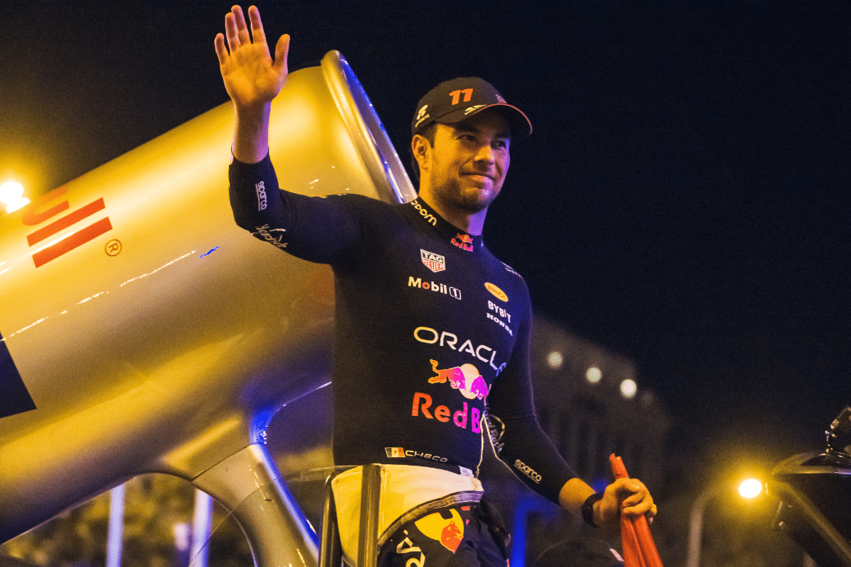 Comentarista nao tem papas na lingua e dispara contra Sergio Perez