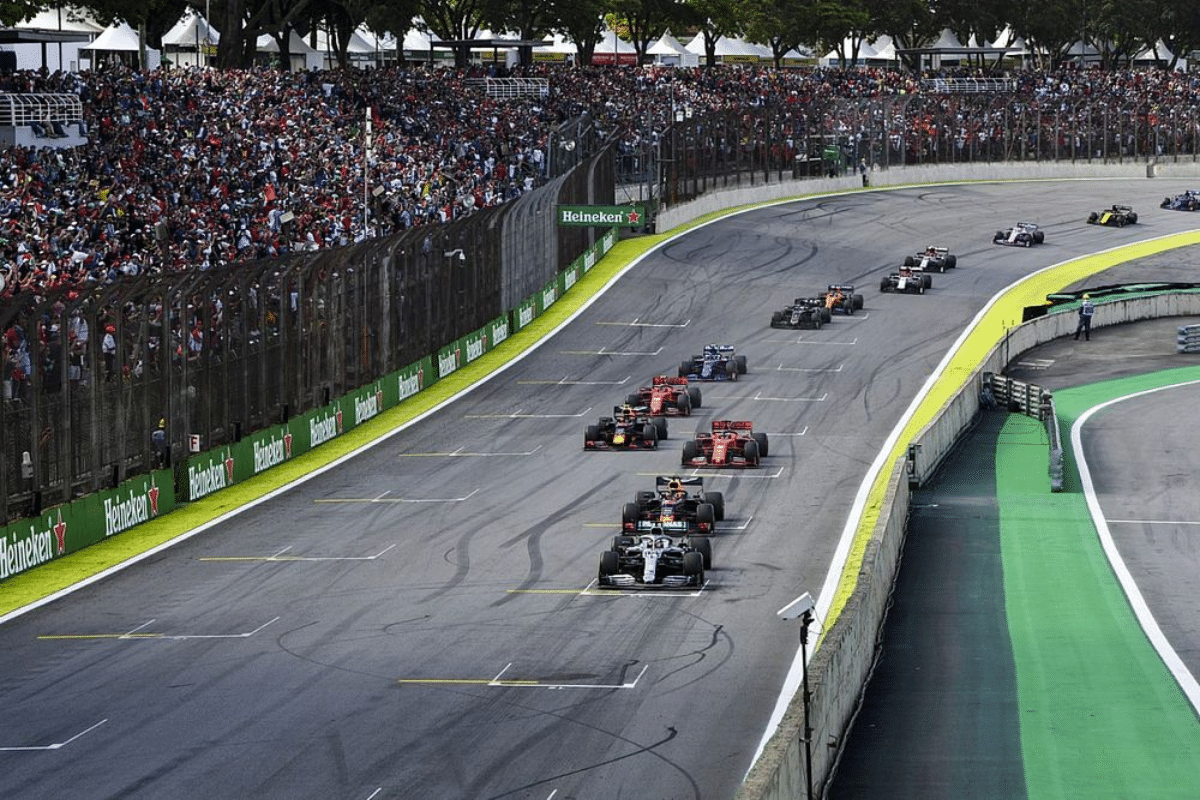 Oficial Formula 1 confirmou DUAS corridas no Brasil na temporada 2025