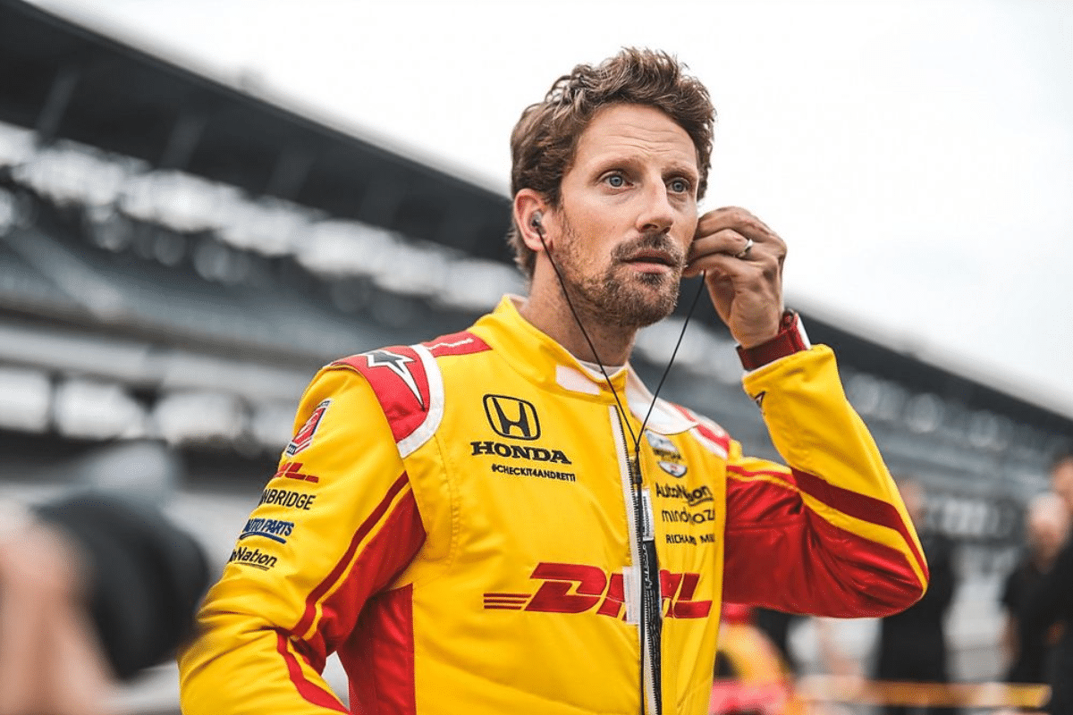 Romain Grosjean banca o inventor e cria truque surpreendente na Formula Indy