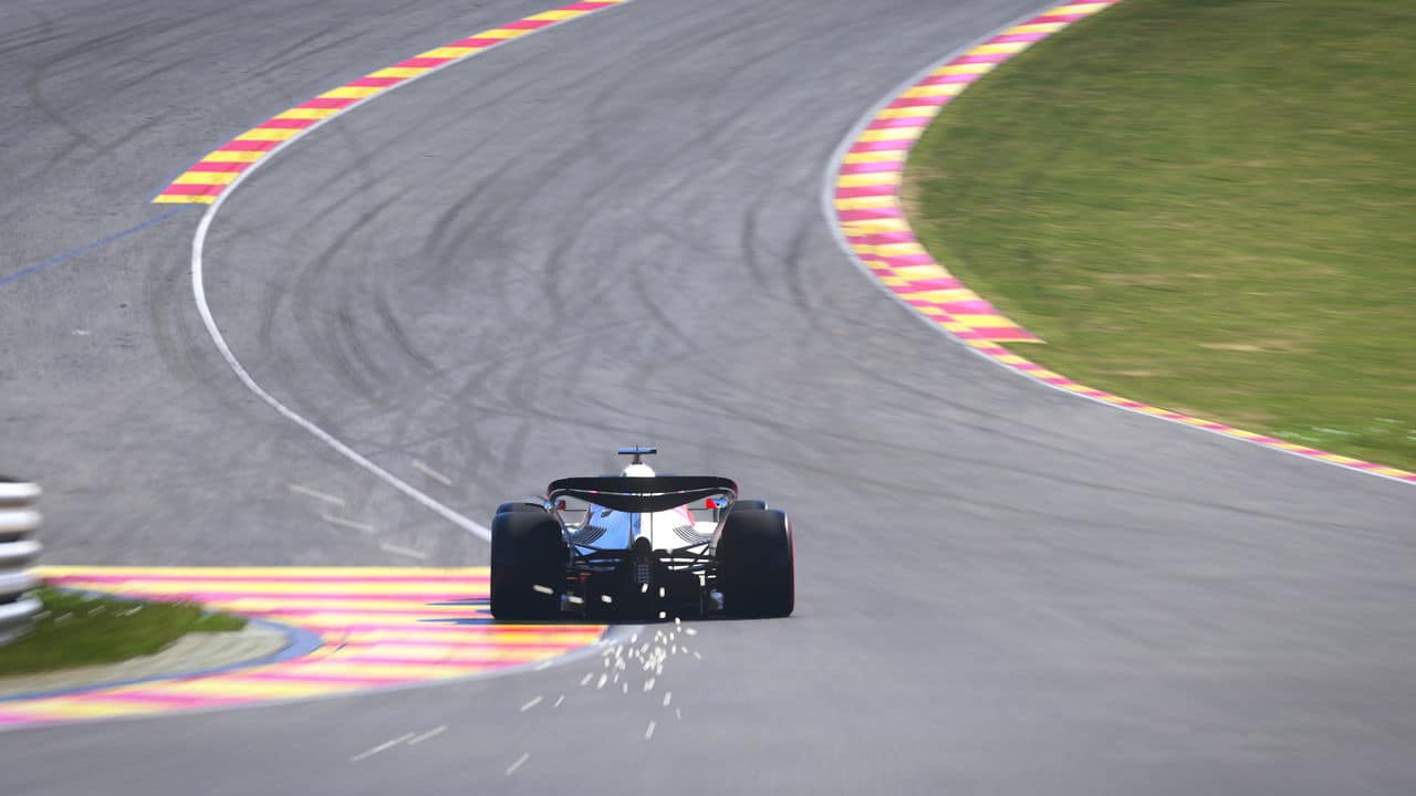 Formula 1 1726048021258