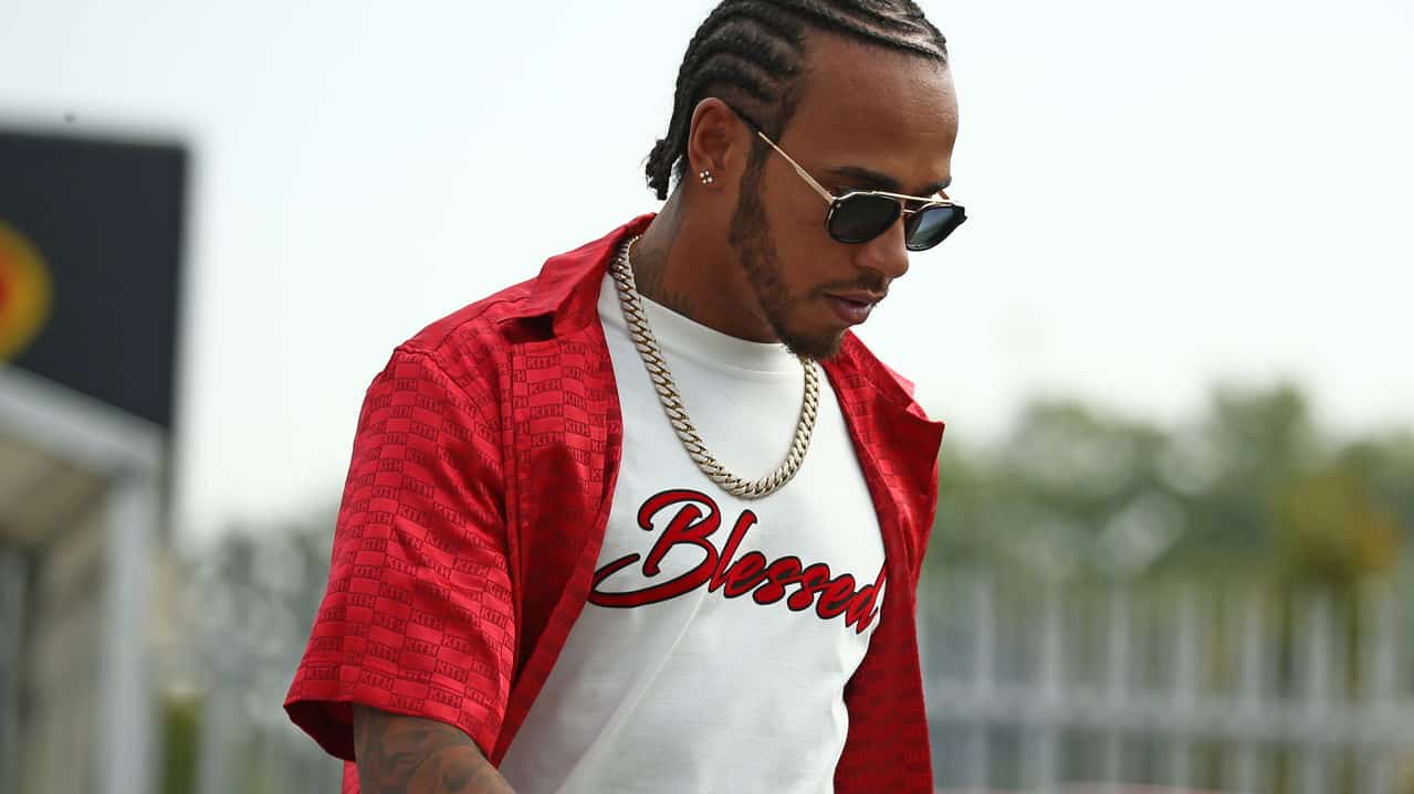 Lewis Hamilton 1726153402852